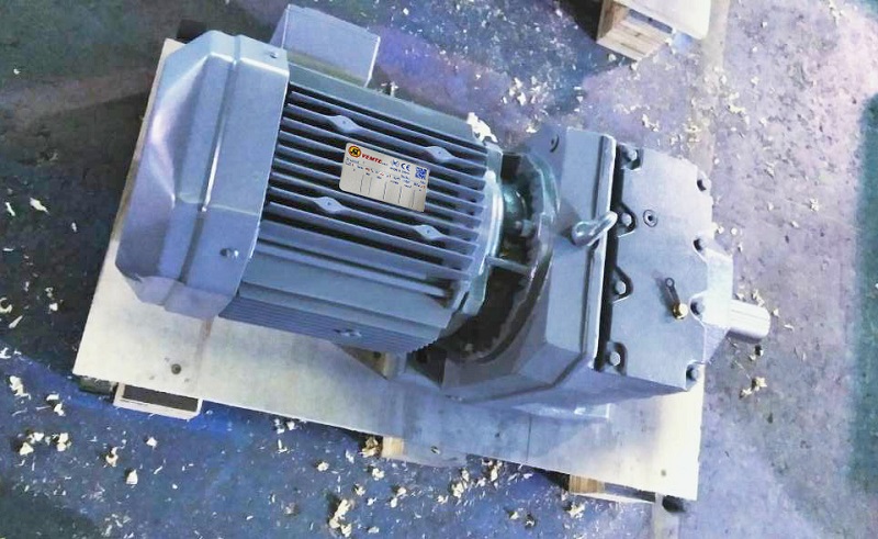 2.2KW電機減速箱,40比減速機，絲杠升降機減速機.jpg
